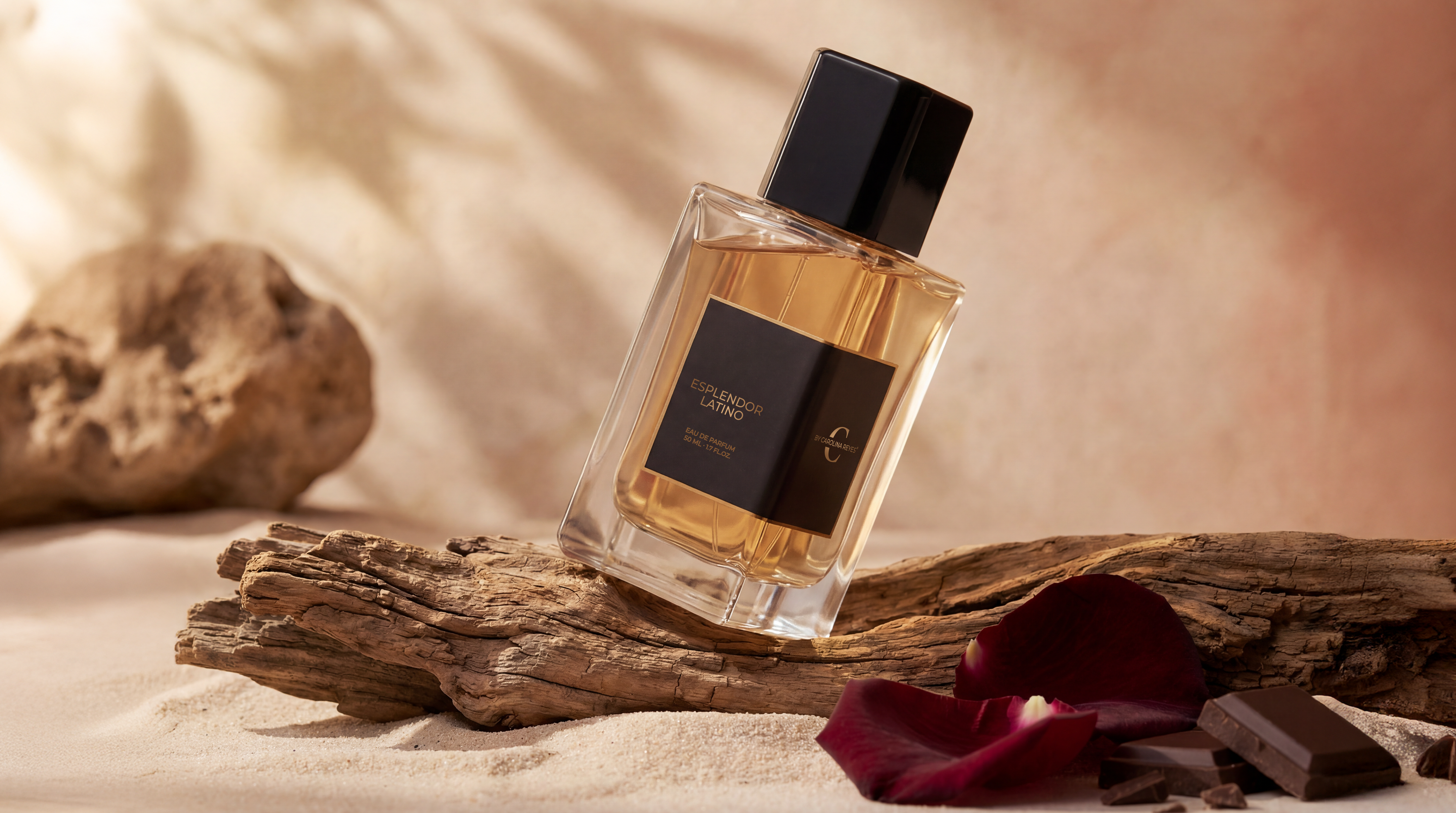 Detalle editorial de Esplendor Latino